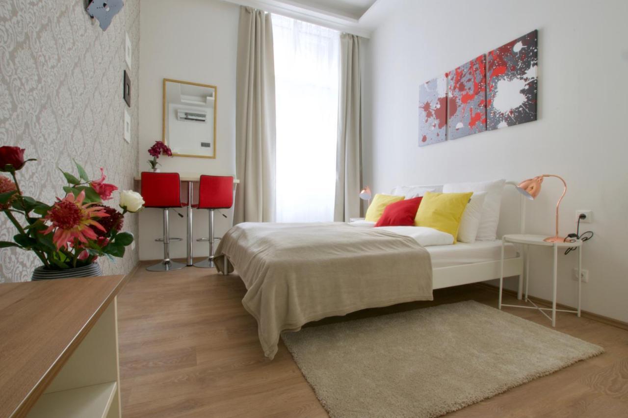 St King 11 By Hi5 Apartments بودابست المظهر الخارجي الصورة